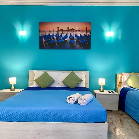 Venice Popular Guest house